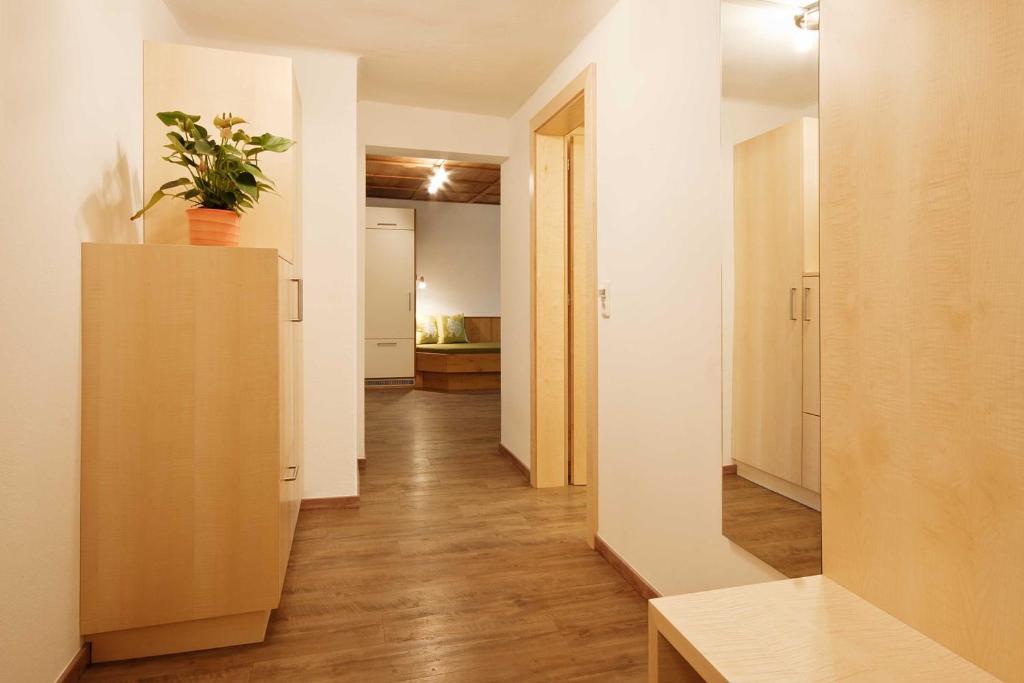 Landhaus Taurer Kals am Grossglockner Room photo